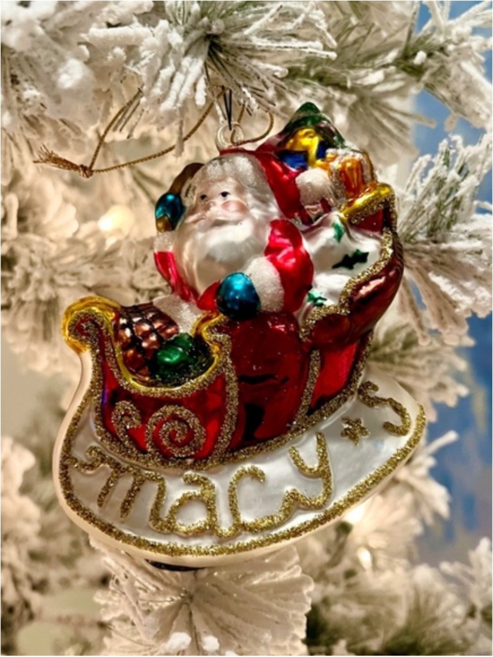 🎄Macy’s Santa Vintage Glass Ornament🎄